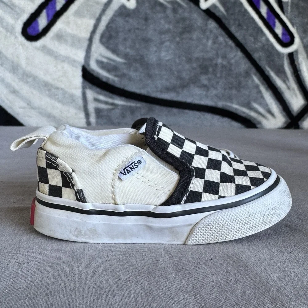 Size 4c - Vans Checkerboard Slip On Crib Shoes- Baby/Infant- Black/White
